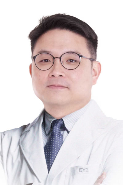 Dr. David Woo Wen Wei